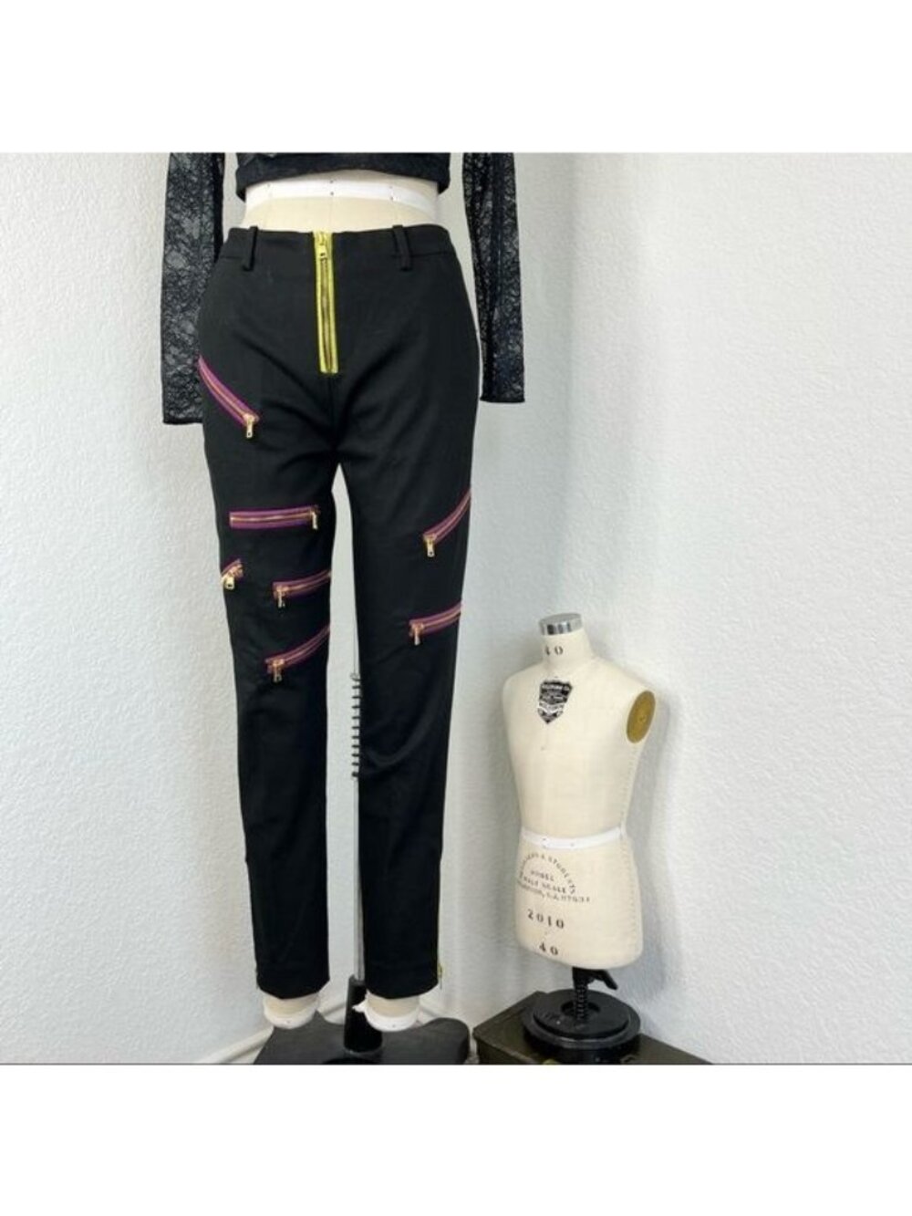 Versus VERSACE 2018 Fall Zipper Trouser Pants